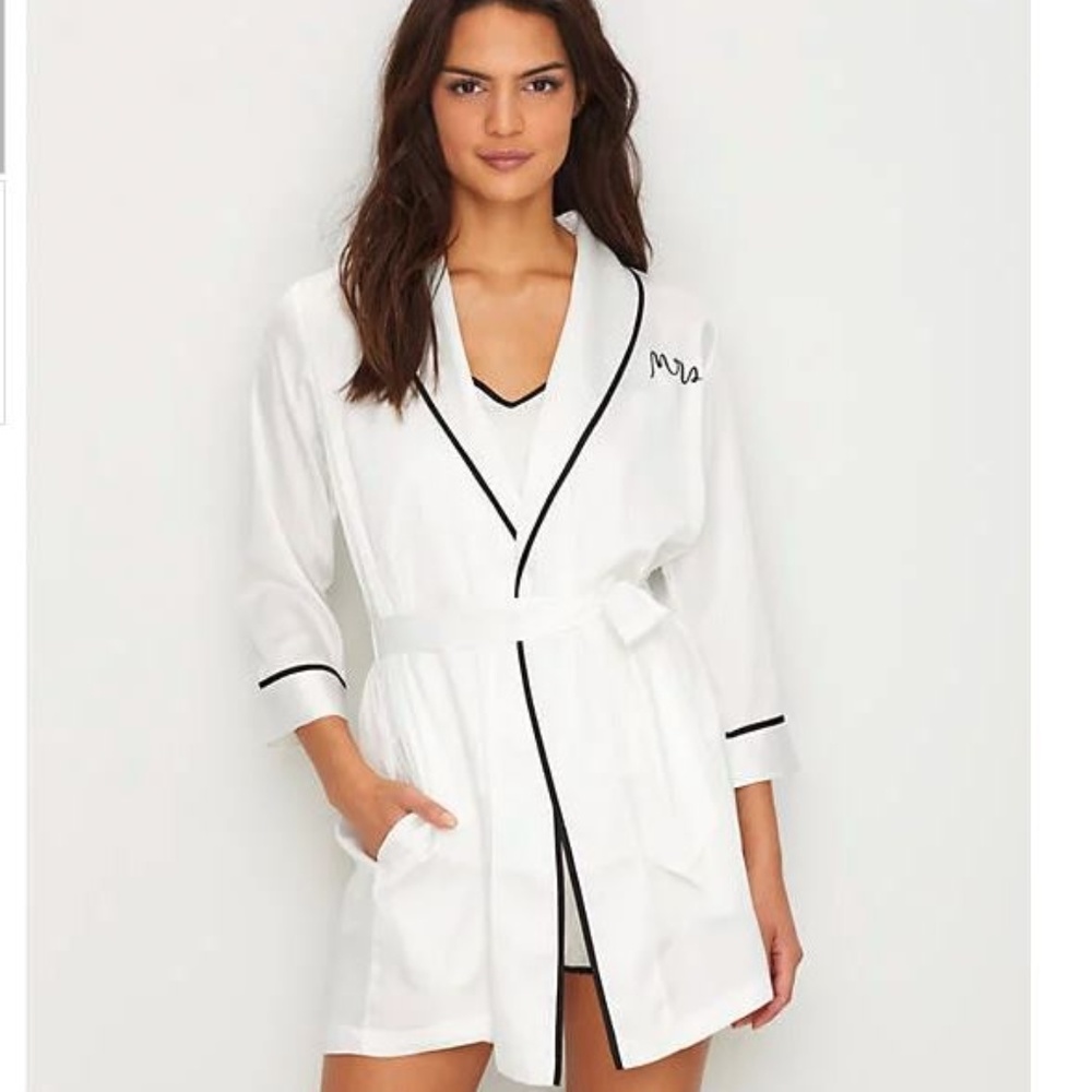 NWT Kate Spade Satin Mrs. bridal robe